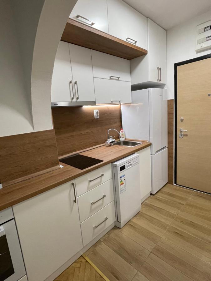 נובי סאד Stella Appartment מראה חיצוני תמונה