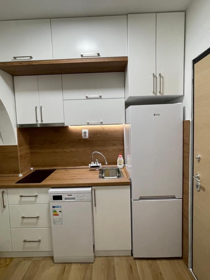 נובי סאד Stella Appartment מראה חיצוני תמונה
