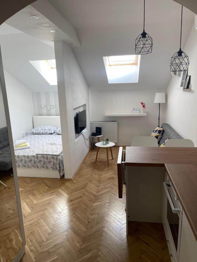 נובי סאד Stella Appartment מראה חיצוני תמונה