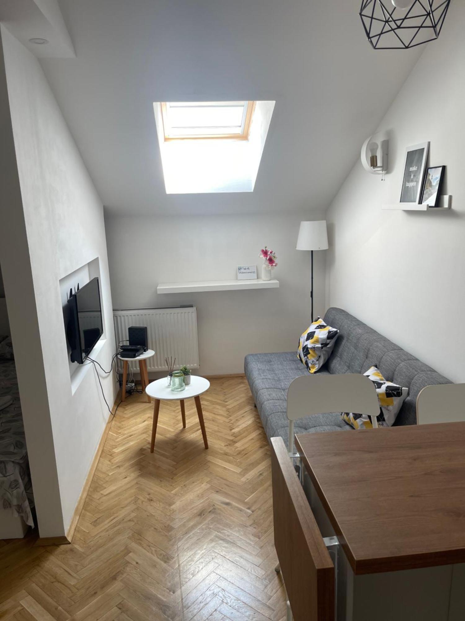נובי סאד Stella Appartment מראה חיצוני תמונה